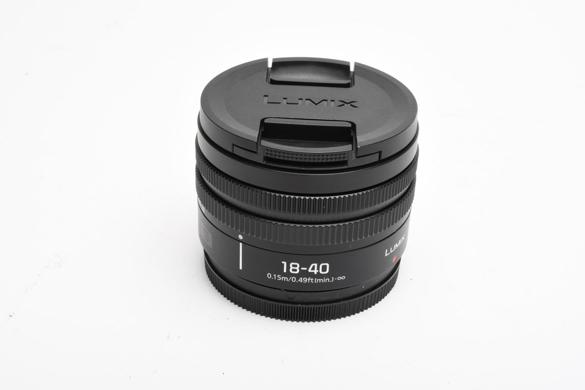 Panasonic Lumix S 18-40mm f4.5-6.3 Lens L-Mount lens S-R1840 Mint-
