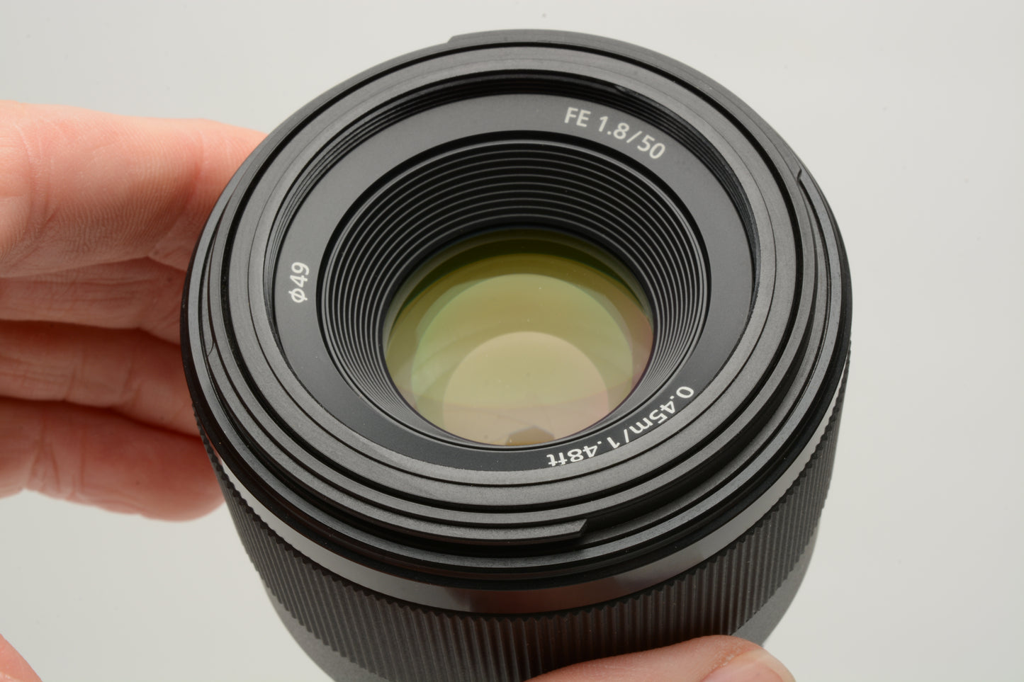 Sony FE 50mm f1.8 SEL50f18F Prime lens, caps+hood, Mint- Boxed