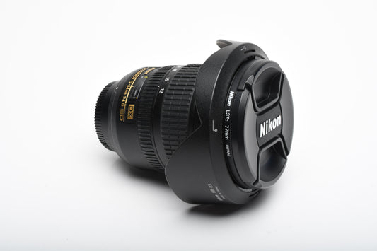 Nikon AF-S Nikkor 12-24mm f4G ED DX w/Caps, Hood, L37c, Nice