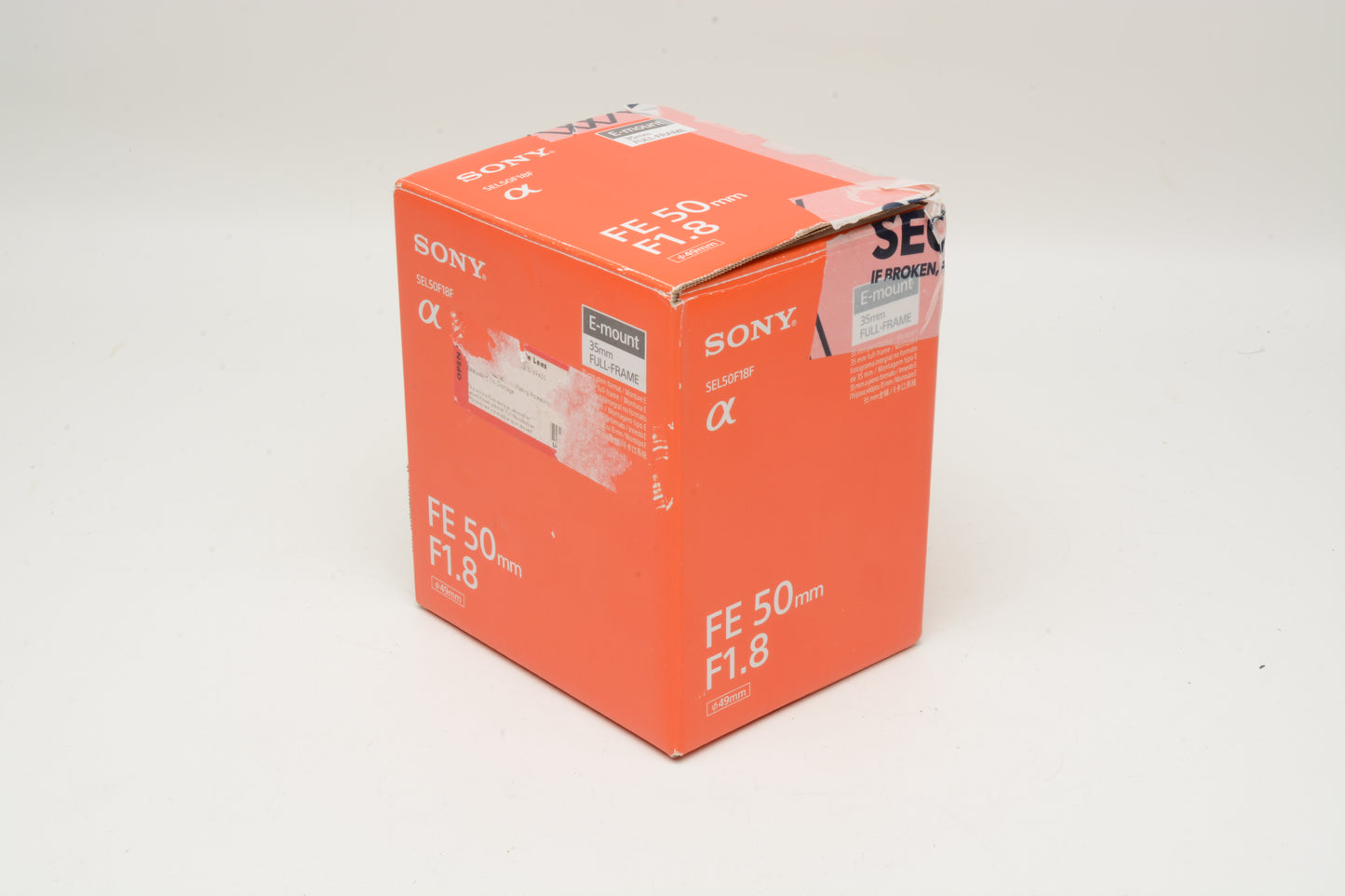 Sony FE 50mm f1.8 SEL50f18F Prime lens, caps+hood, Mint- Boxed