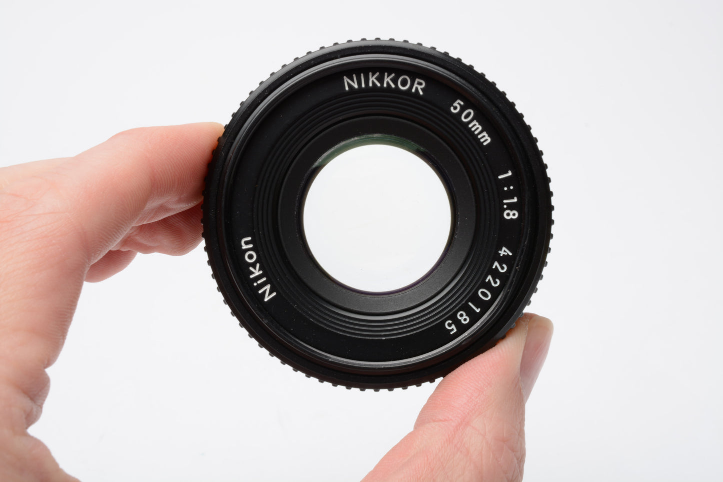 Nikon Nikkor 50mm f1.8 AI-S lens, clean, sharp, great compact prime lens + Caps