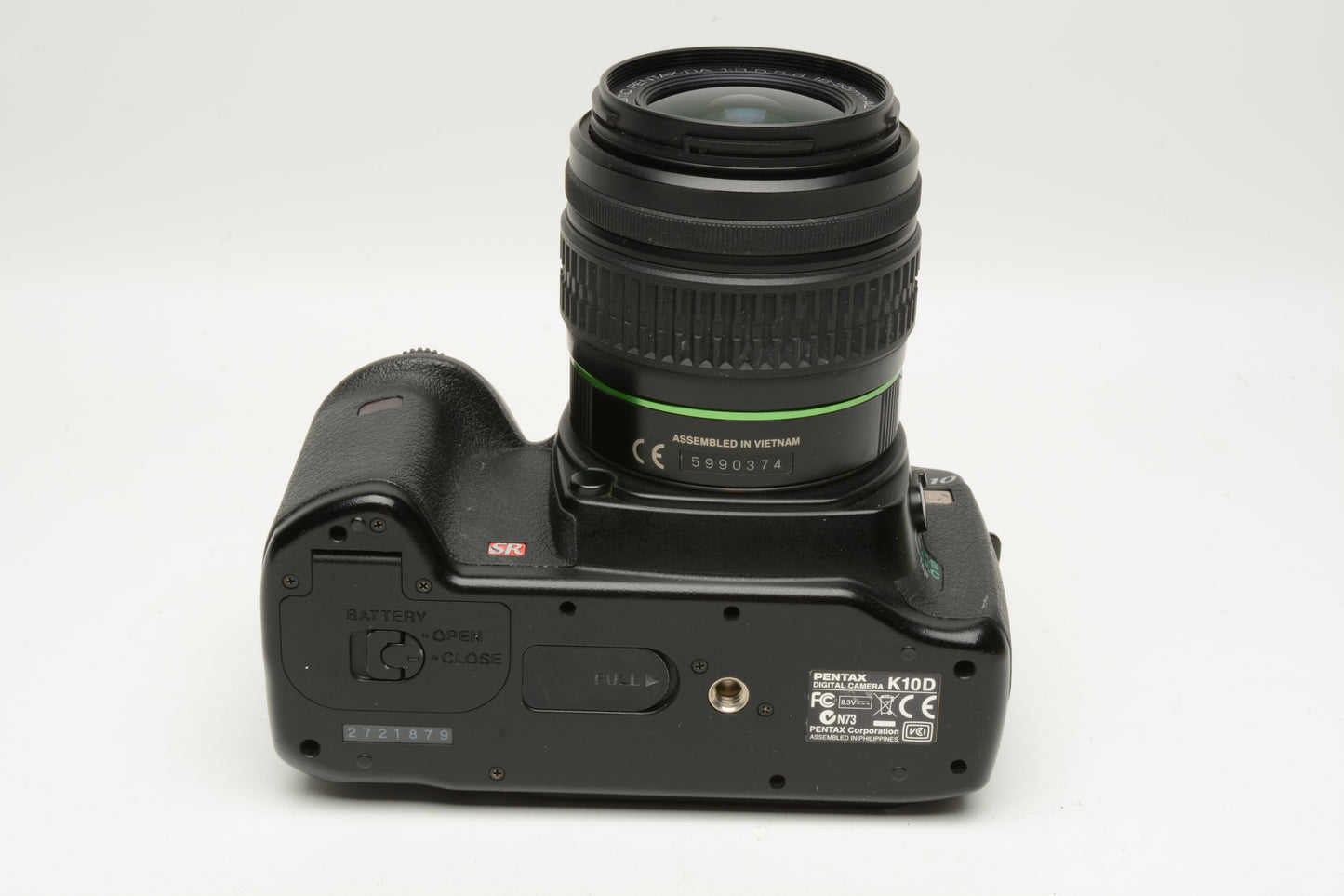 Pentax K10D DSLR camera w/18-55mm f3.5-5.6 AL zoom, Only 12,484 Acts, Good!