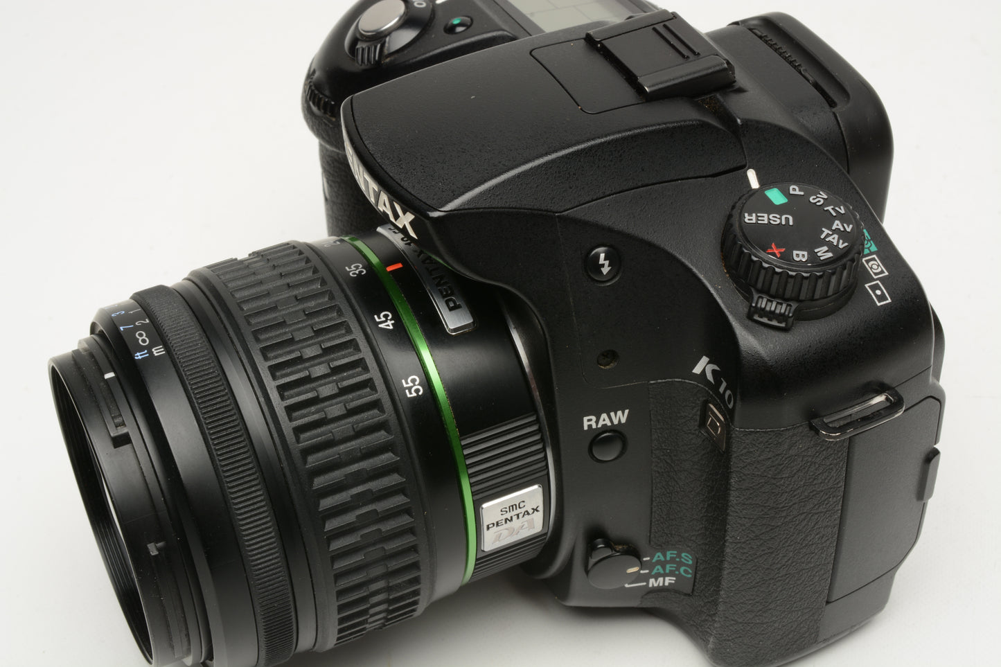 Pentax K10D DSLR camera w/18-55mm f3.5-5.6 AL zoom, Only 12,484 Acts, Good!