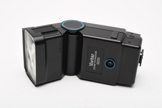 Vivitar 5200 Shoe mount flash Dedicated for Nikon or Pentax 35mm SLRs, Tested