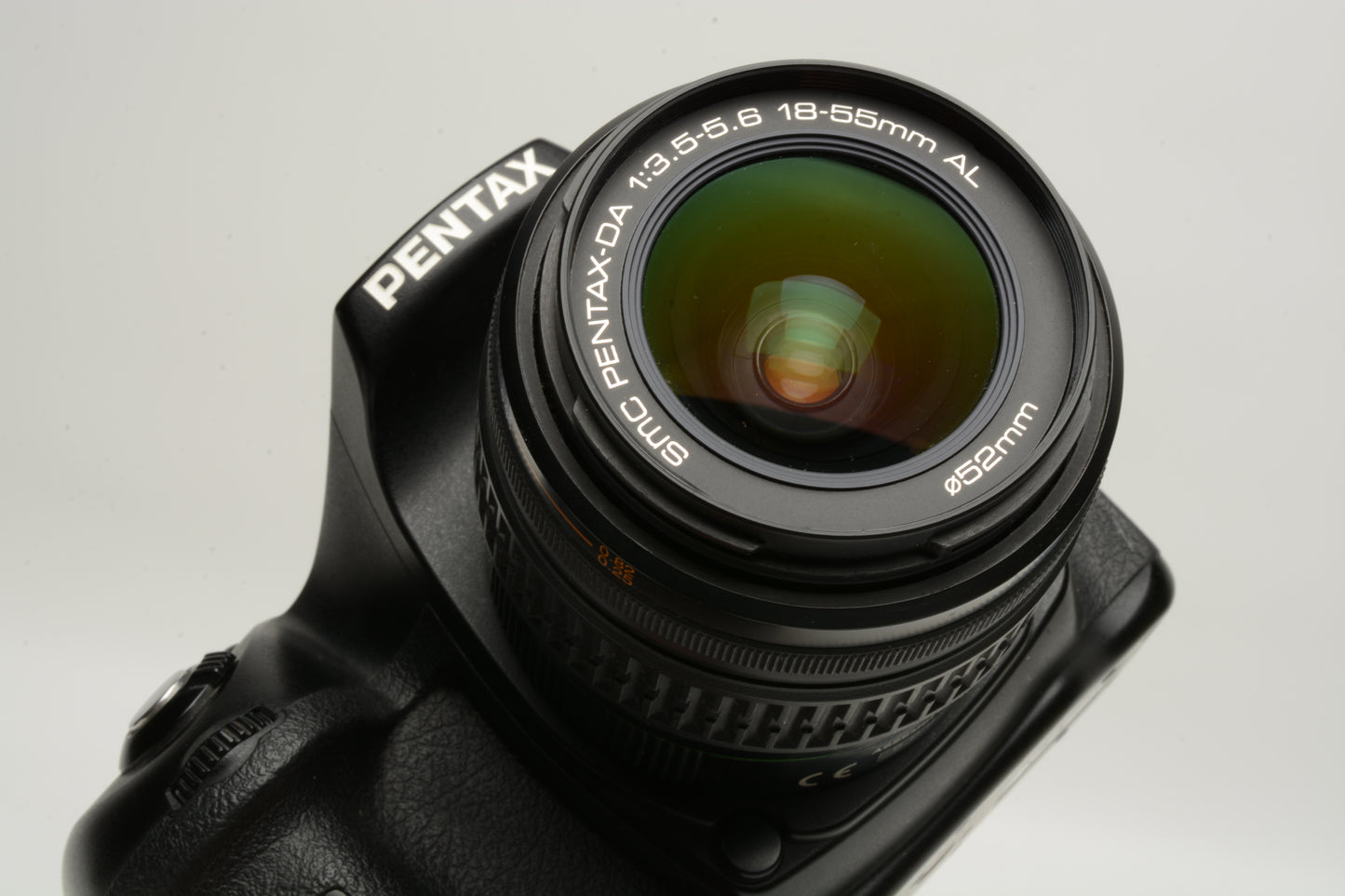 Pentax K10D DSLR camera w/18-55mm f3.5-5.6 AL zoom, Only 12,484 Acts, Good!