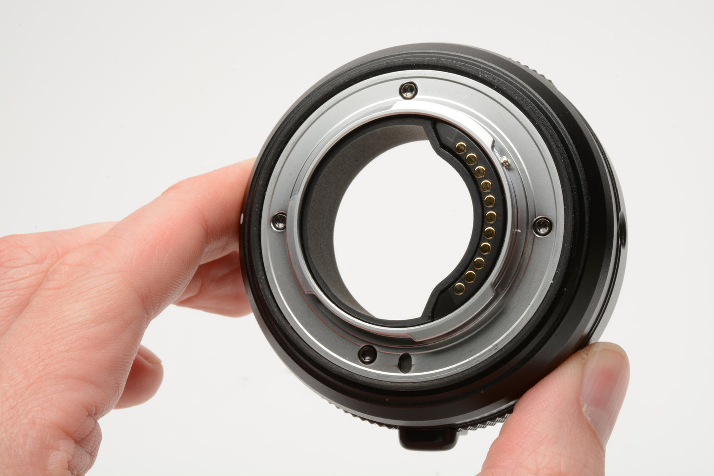 Ykeasu AEF-MFT II Lens mount adapter (Canon EF to Micro 4/3), Very clean