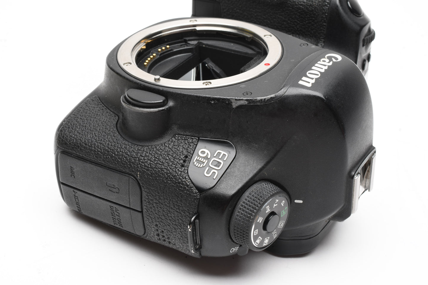 Canon EOS 6D DSLR 20.2MP w/batt, charger, 90K Acts, tested, works great!