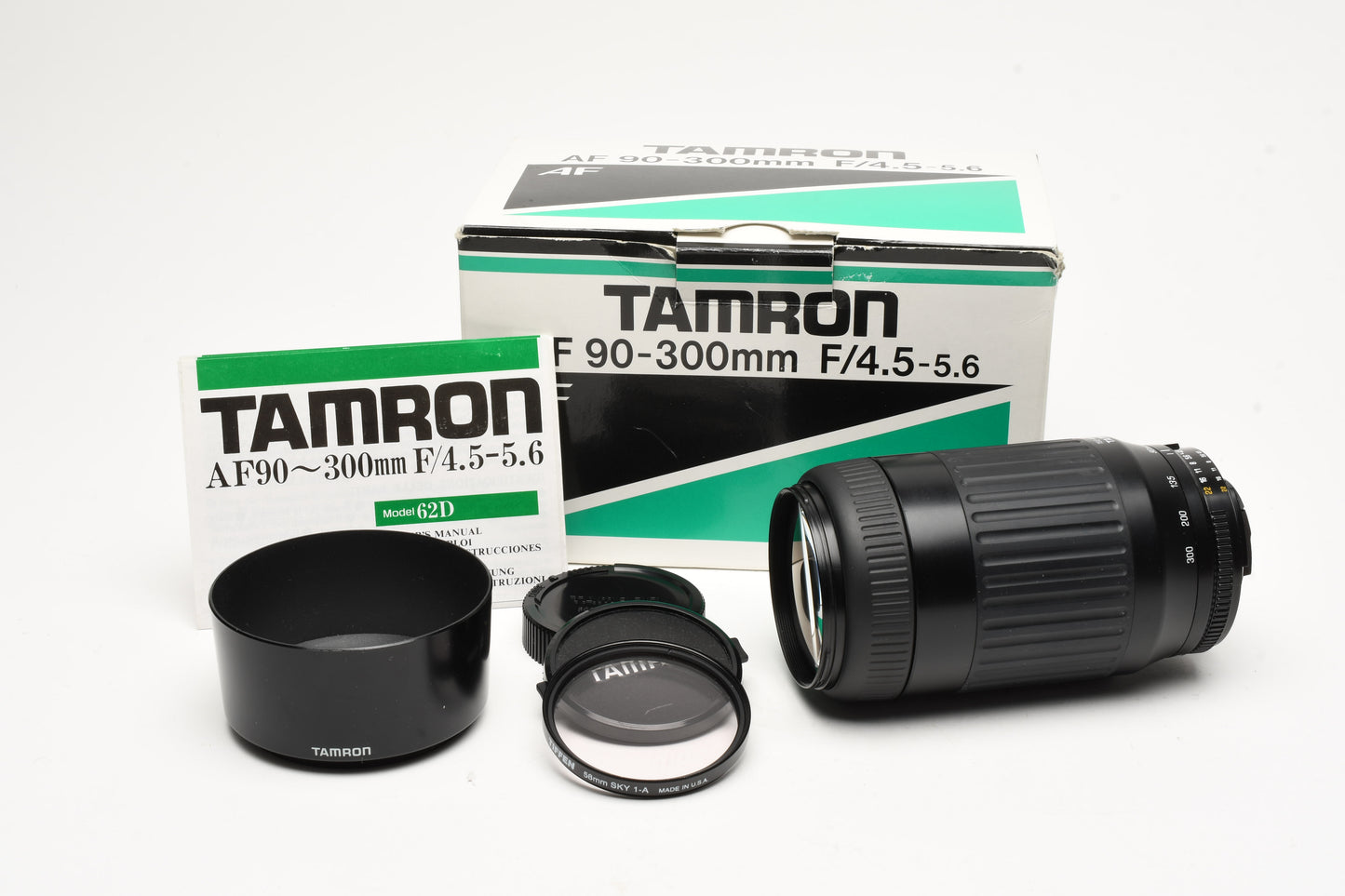 Tamron AF 90-300mm f4.5-5.6 Nikon Mount, Mint-, Boxed