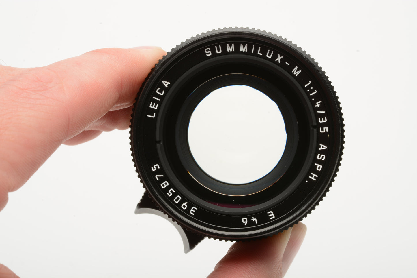 Leica Summilux-M 35mm f1.4 Aspherical black lens #11874, caps, hood, MINT!