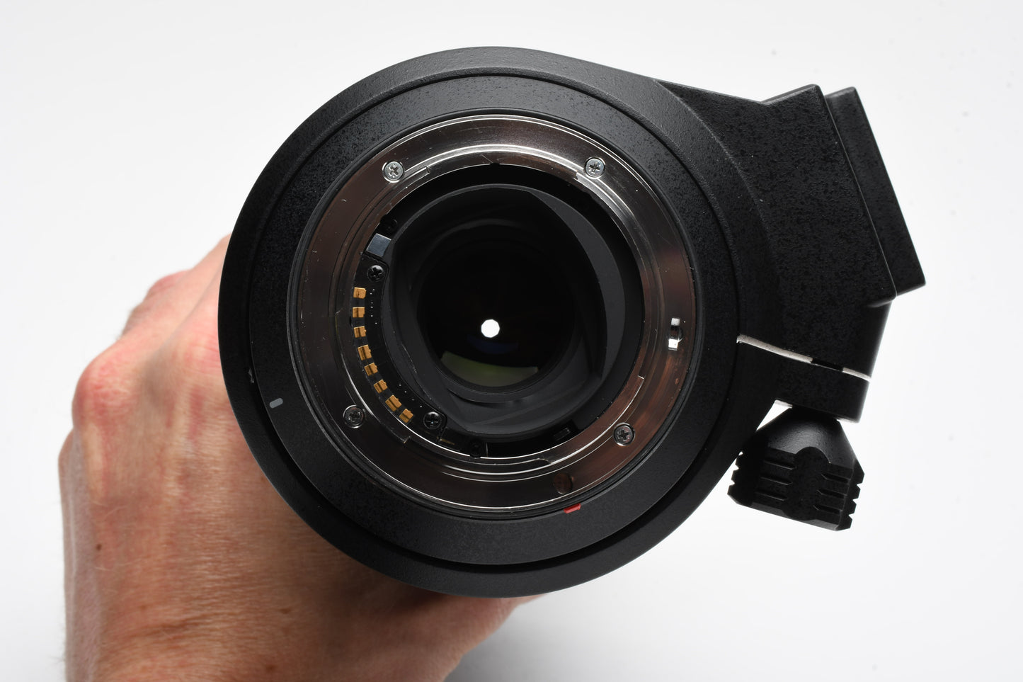 Tamron SP 150-600mm f5-6.3 USD Di VC, Sony A Mount, w/Hood, Caps, Collar+ UV