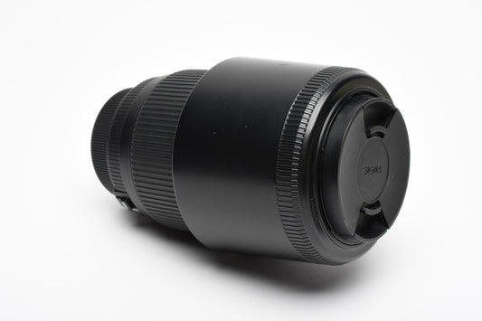 Sigma APO DG AF 70-300mm f4-5.6 Telephoto zoom for Nikon AF +Hood, Nice