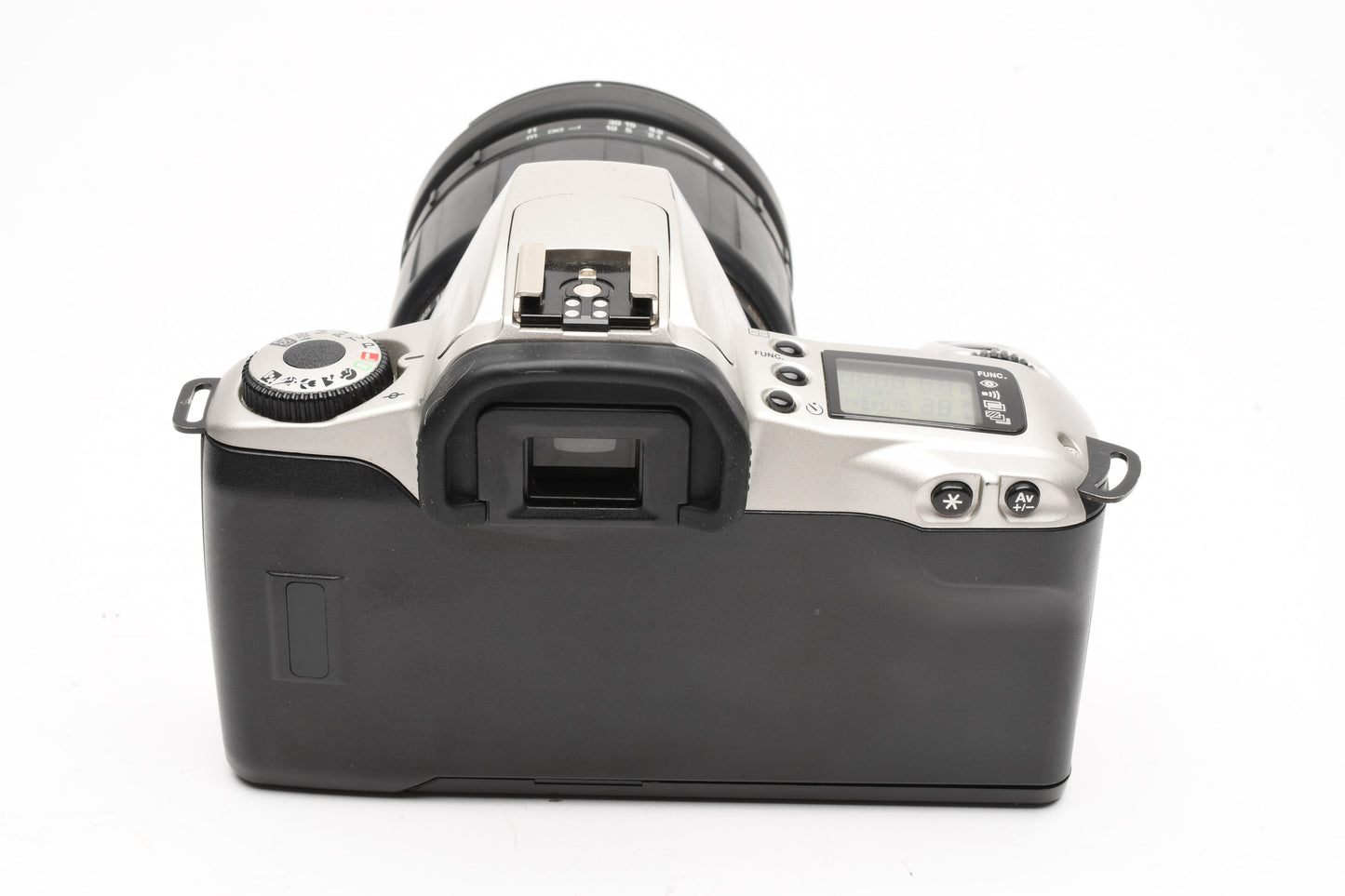 Canon Rebel 2000 35mm SLR w/Tamron 28-200mm zoom lens, strap, case, Nice!