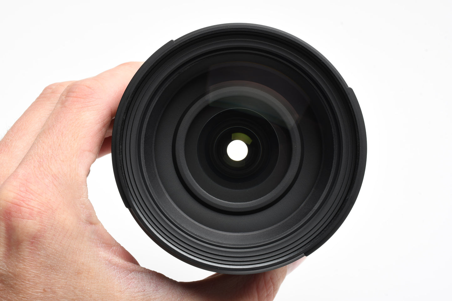 Tamron SP 24-70mm F2.8 Di VC USD G2 A032N, Mint- Nikon F, USA + Hood