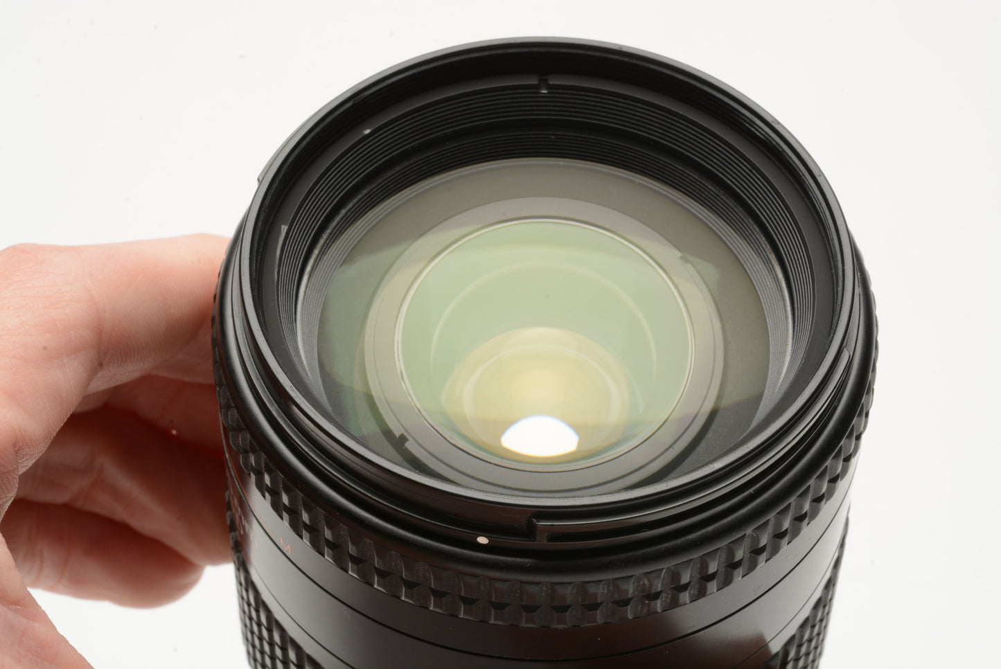 Nikon AF Nikkor 28-105mm f3.5-4.5D macro zoom lens, Caps + UV filter, Nice