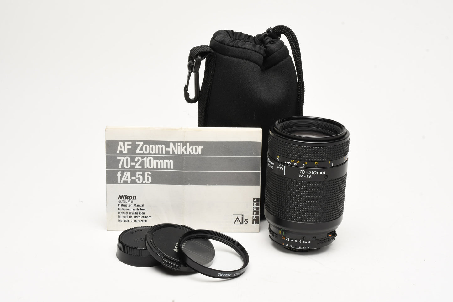 Nikon AF 70-210mm F4-5.6 zoom, very clean, UV + Caps + Pouch, Nice