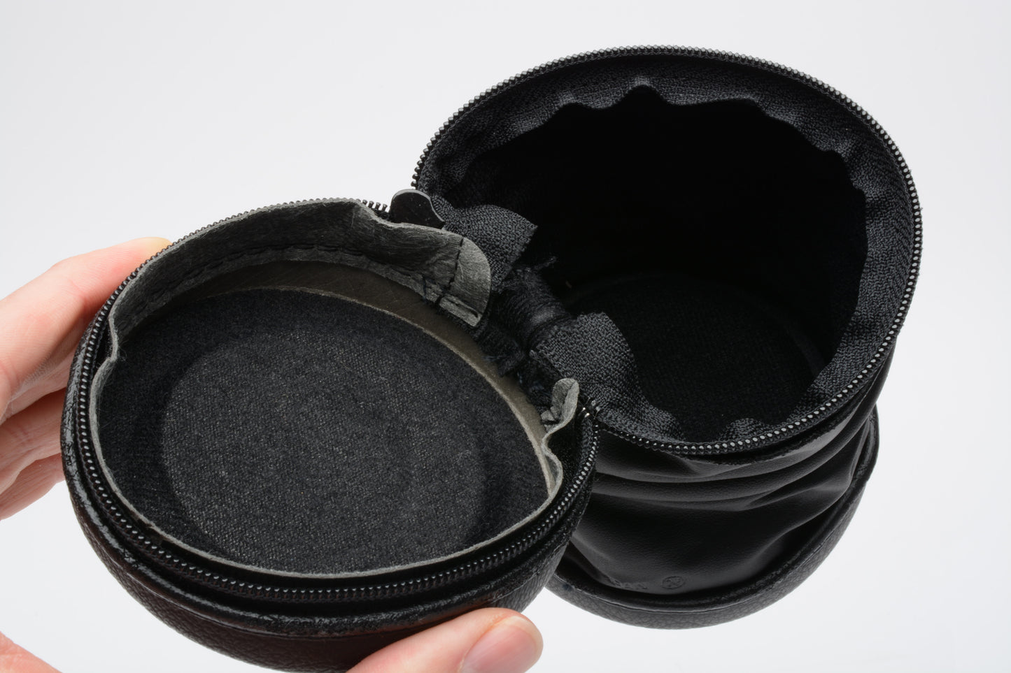 Canon ES-C13 accordion style lens case, clean, genuine Canon