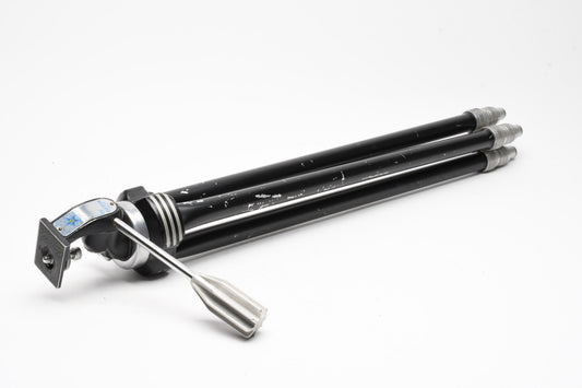 Star D by Davidson tripod 24" Folded, 56” Expanded, Nice quality, Vintage, Smooth