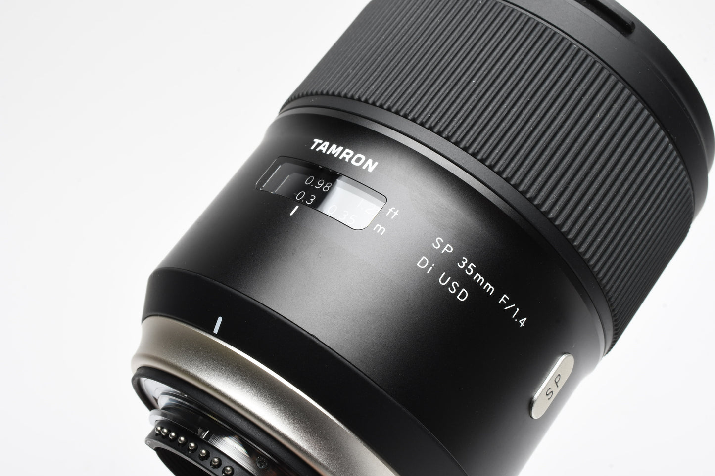 Tamron SP 35mm f1.4 Di USD lens for Nikon F, USA Version, Hood +UV