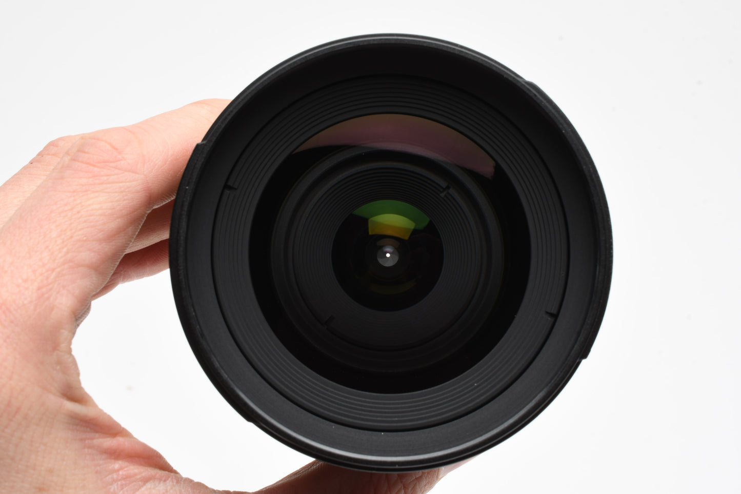 Nikon AF-S Nikkor 12-24mm f4G ED DX w/Caps, Hood, Mint-