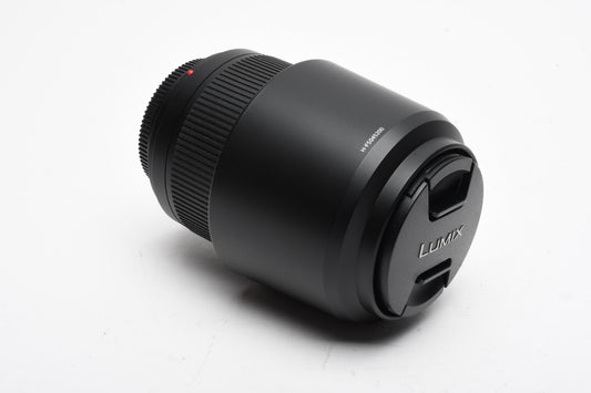 Panasonic Lumix 45-200mm G Vario F4-5.6 Mega OIS w/Caps, Great