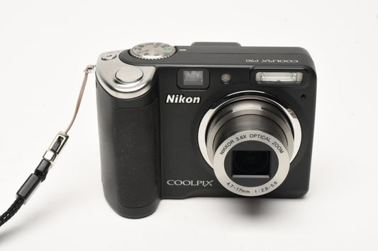 Nikon Coolpix P50 8.1MP Digital Point&Shoot, Case, 4GB SD, cables+CD, Great!