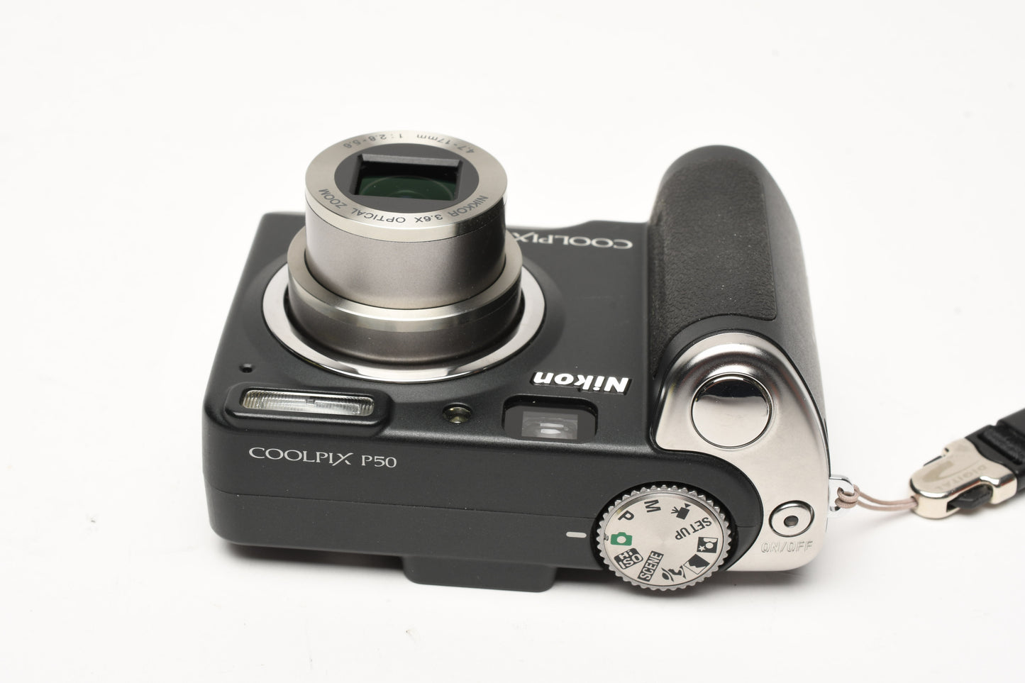 Nikon Coolpix P50 8.1MP Digital Point&Shoot, Case, 4GB SD, cables+CD, Great!