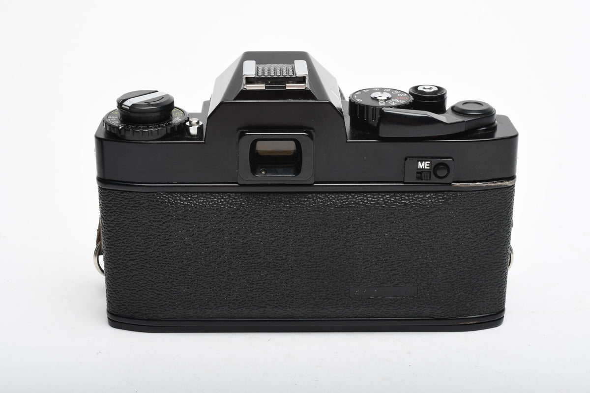 Sears KS1000 35mm SLR w/Access 28-80mm f3.5-4.5 zoom lens, winder strap, new seals