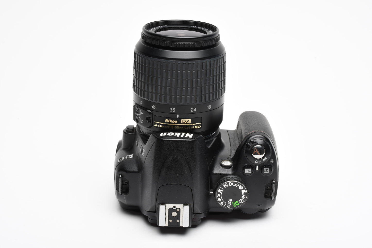 Nikon D3000 DSLR w/Nikkor AFS 18-55mm f3.5-5.6G Lens, Batt, Charger, 25K Acts