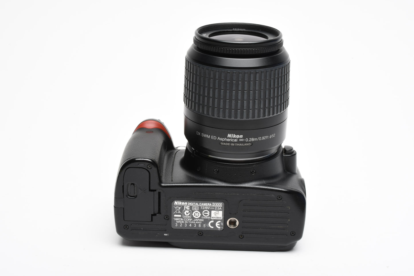 Nikon D3000 DSLR w/Nikkor AFS 18-55mm f3.5-5.6G Lens, Batt, Charger, 25K Acts