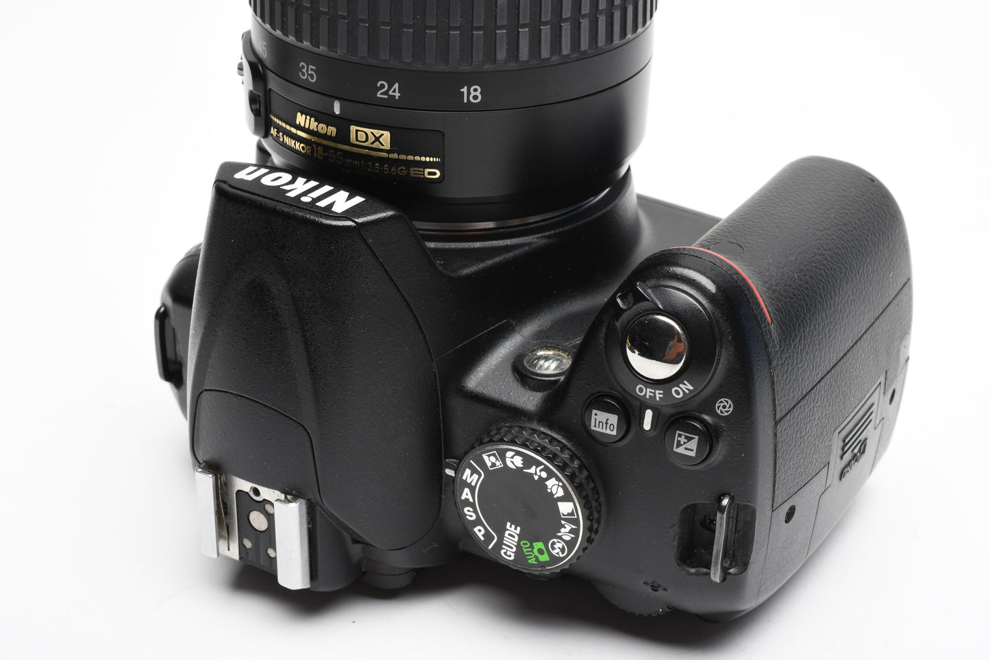 Nikon D3000 DSLR w/Nikkor AFS 18-55mm f3.5-5.6G Lens, Batt, Charger, 25K Acts