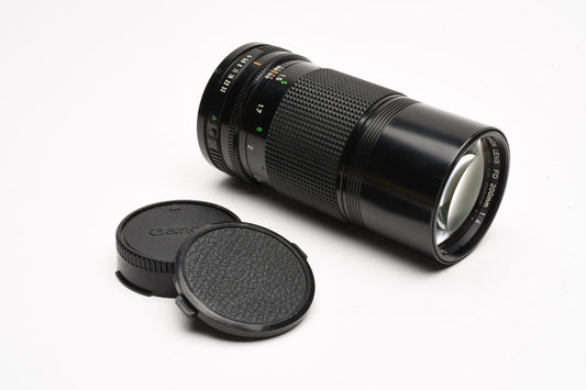 Canon 200mm f4 FD Telephoto lens, clean and sharp, Caps