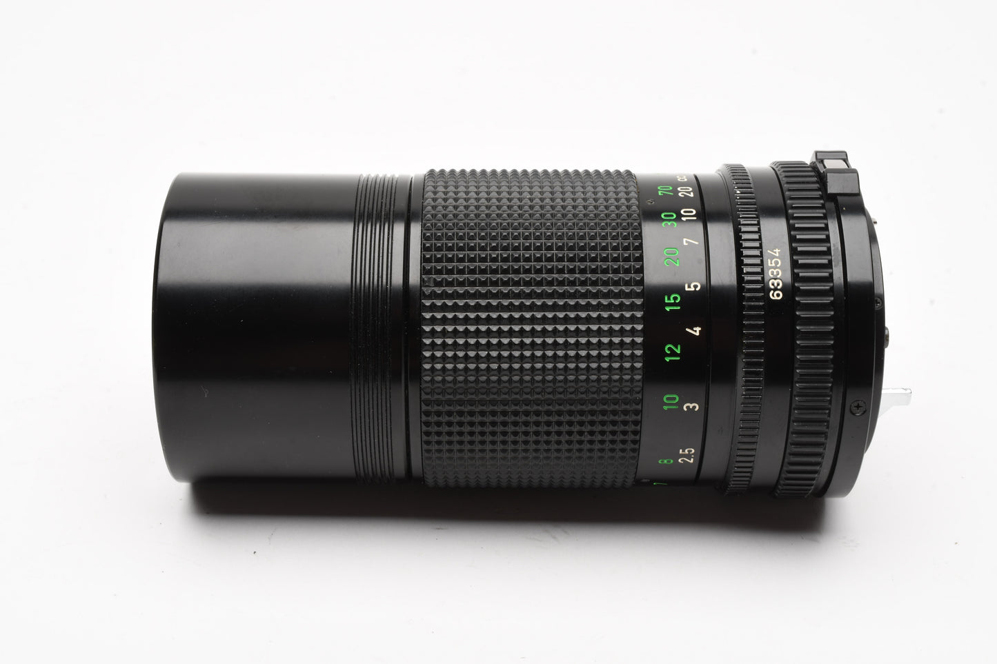 Canon 200mm f4 FD Telephoto lens, clean and sharp, Caps