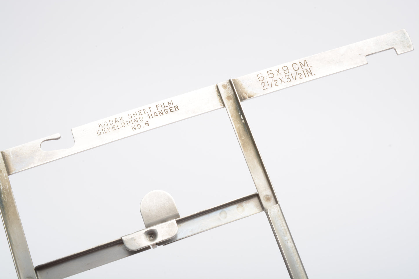 Kodak 4x5 hard rubber developing tank w/6X 2 1/2 x 3 1/2 film holders