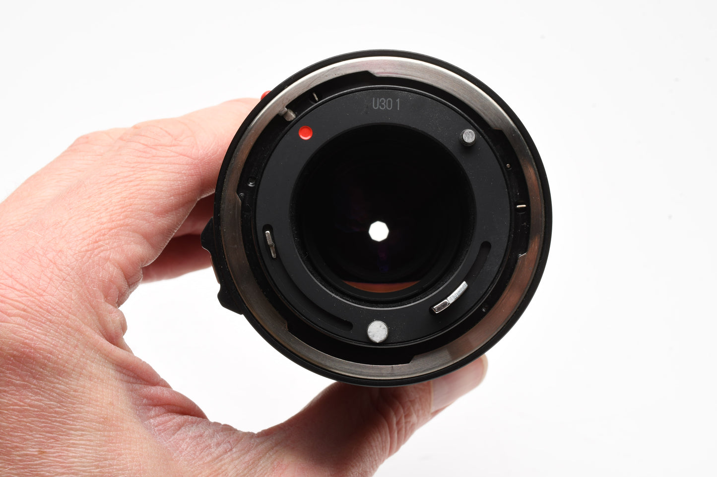 Canon 200mm f4 FD Telephoto lens, clean and sharp, Caps