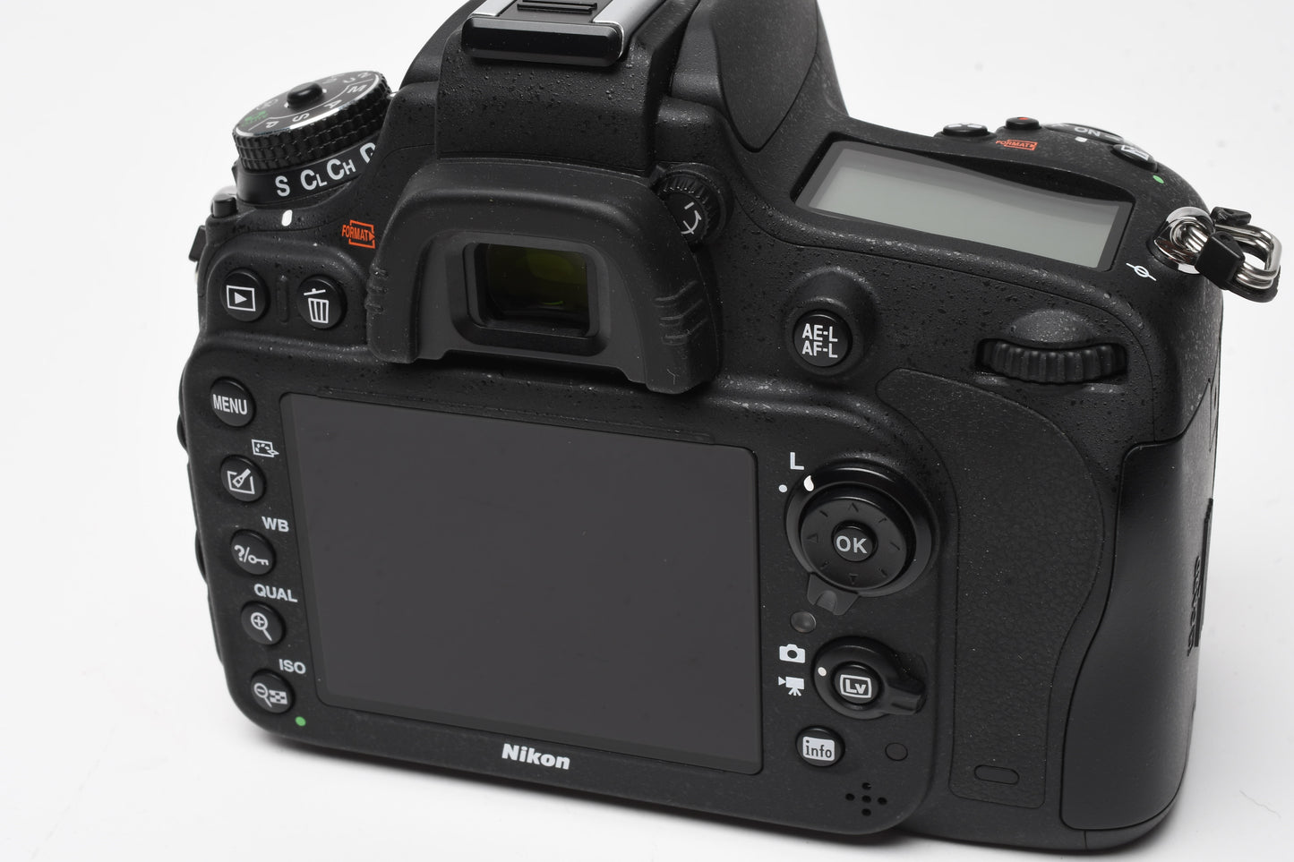 Nikon D600 DSLR Body w/Batt, charger, Only 7102 Acts, Mint- USA