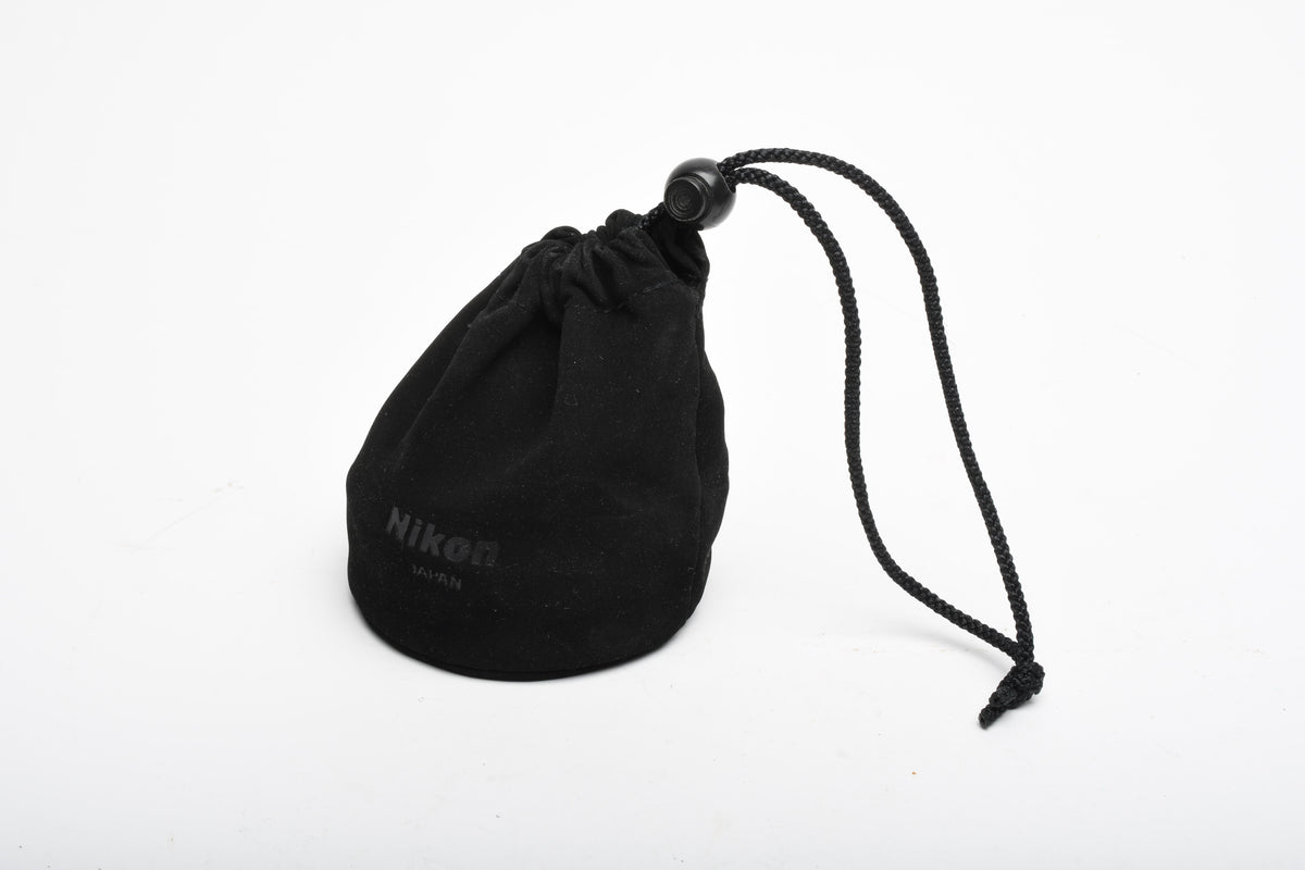 Nikon FC-E8 Fisheye Adapter, Cap + pouch, Mint-