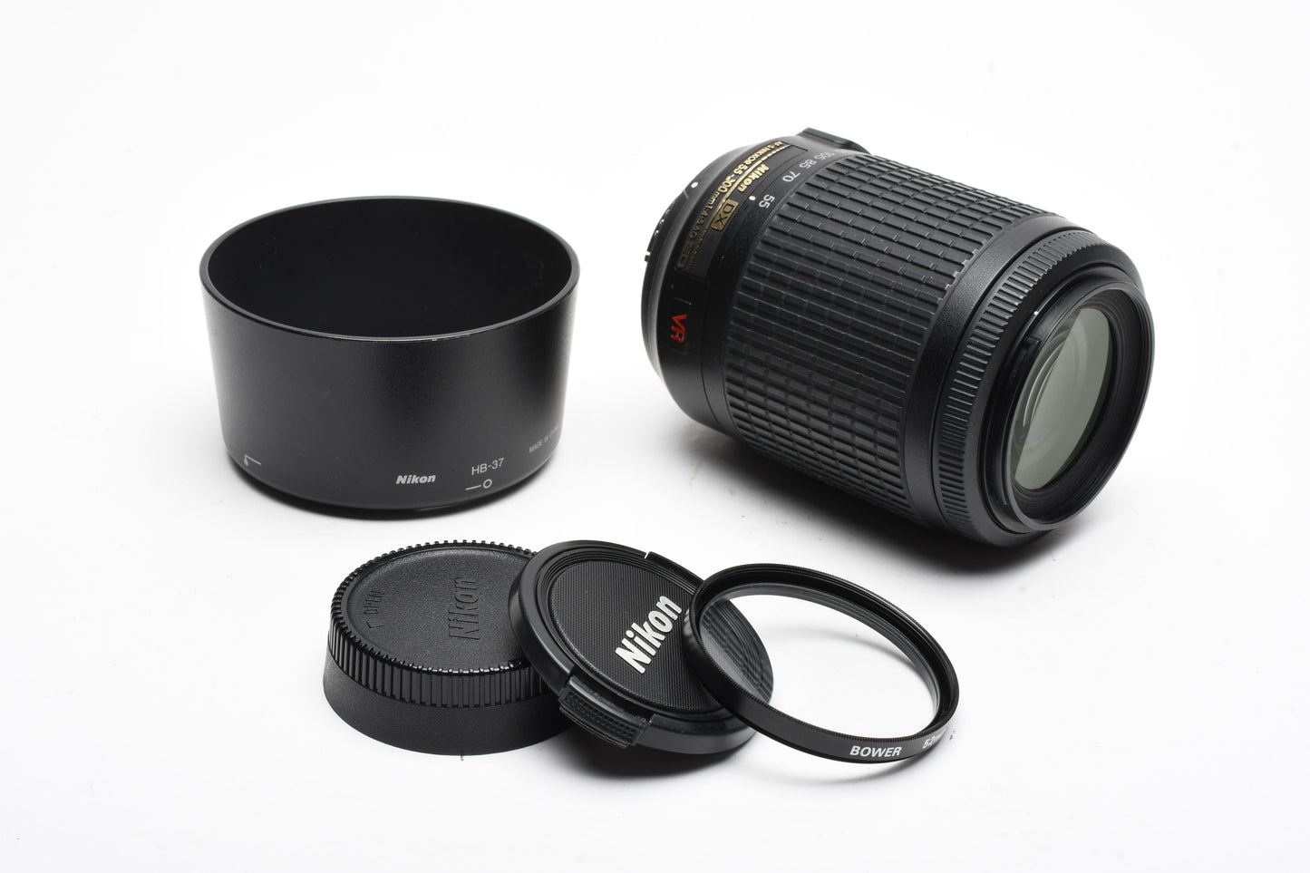 Nikon AF-S Nikkor 55-300mm f4.5-5.6G ED VR zoom lens, Hood, Caps, UV