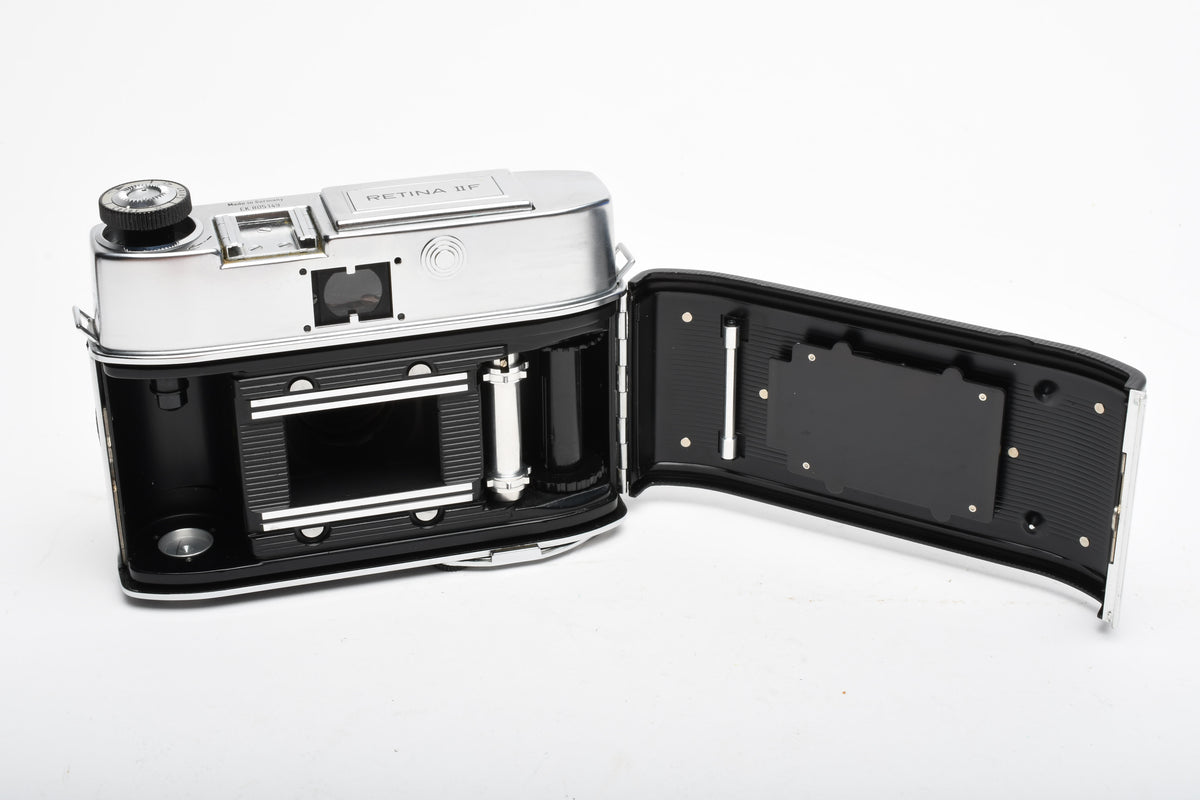 Kodak Retina IIF 35mm Rangefinder w/Xenar 45mm f2.8 lens, Case, Great!