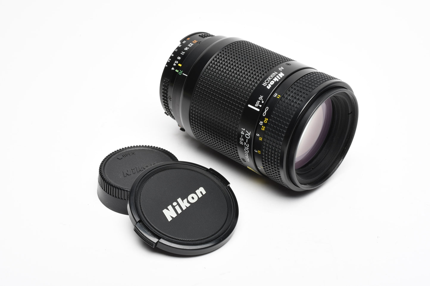 Nikon AF 70-210mm F4-5.6 zoom, caps, Smooth, Mint-