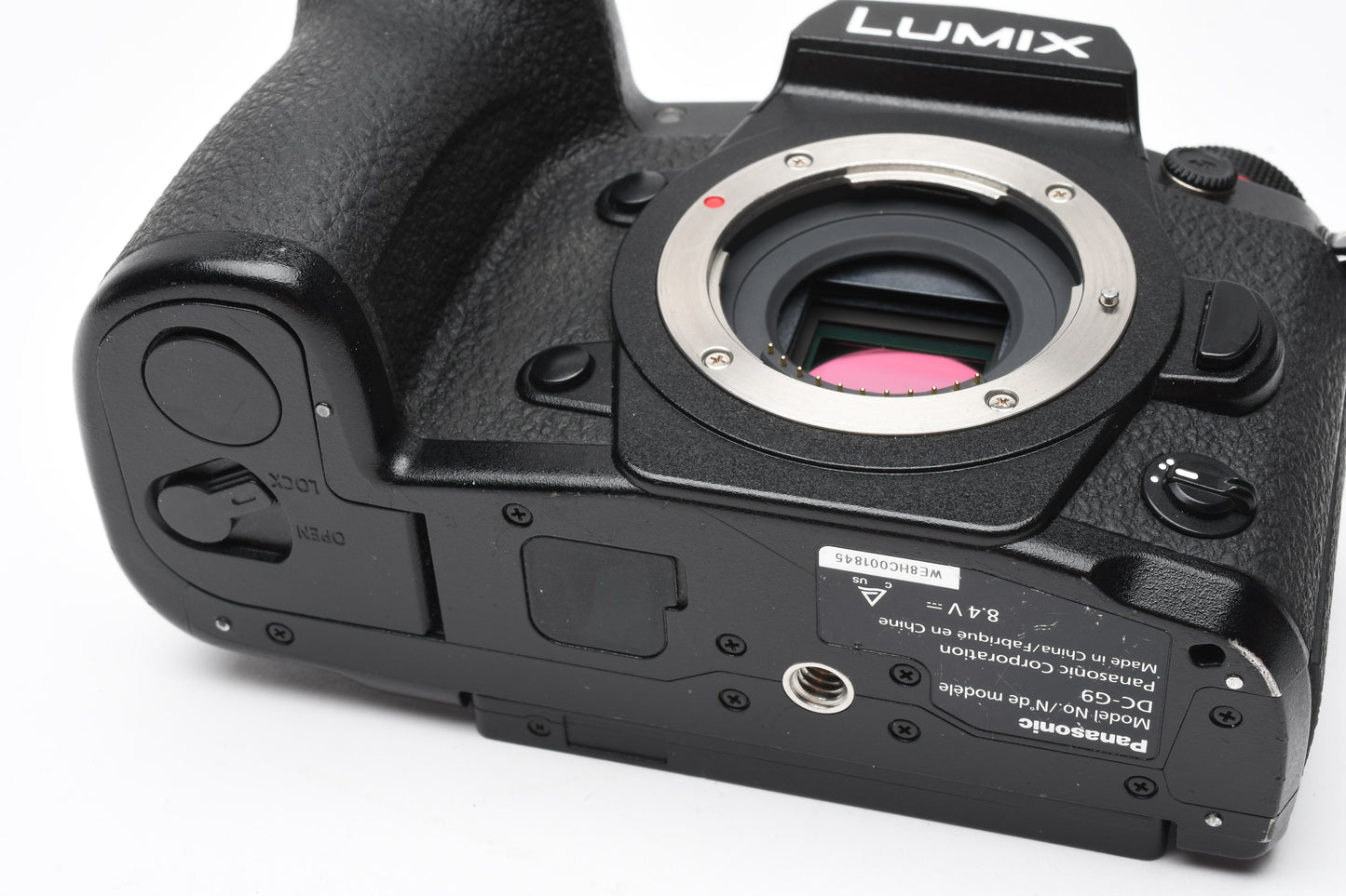 Panasonic Lumix DC-G9 Body, batt, charger, strap, 13K Acts, Boxed