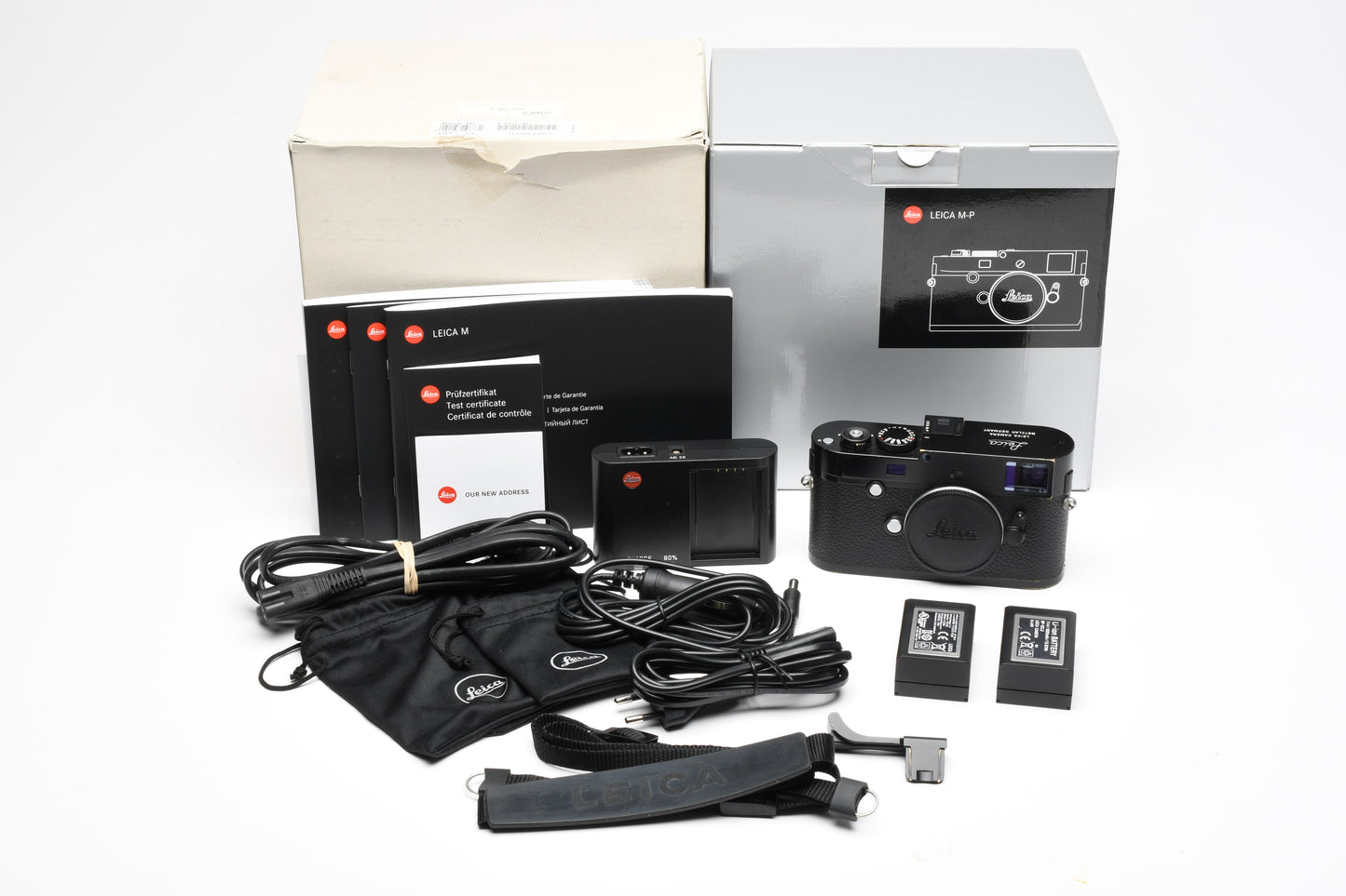 Leica M-P Black Body Typ 240, 2Batts, charger, thumb grip, strap, Boxed, Nice