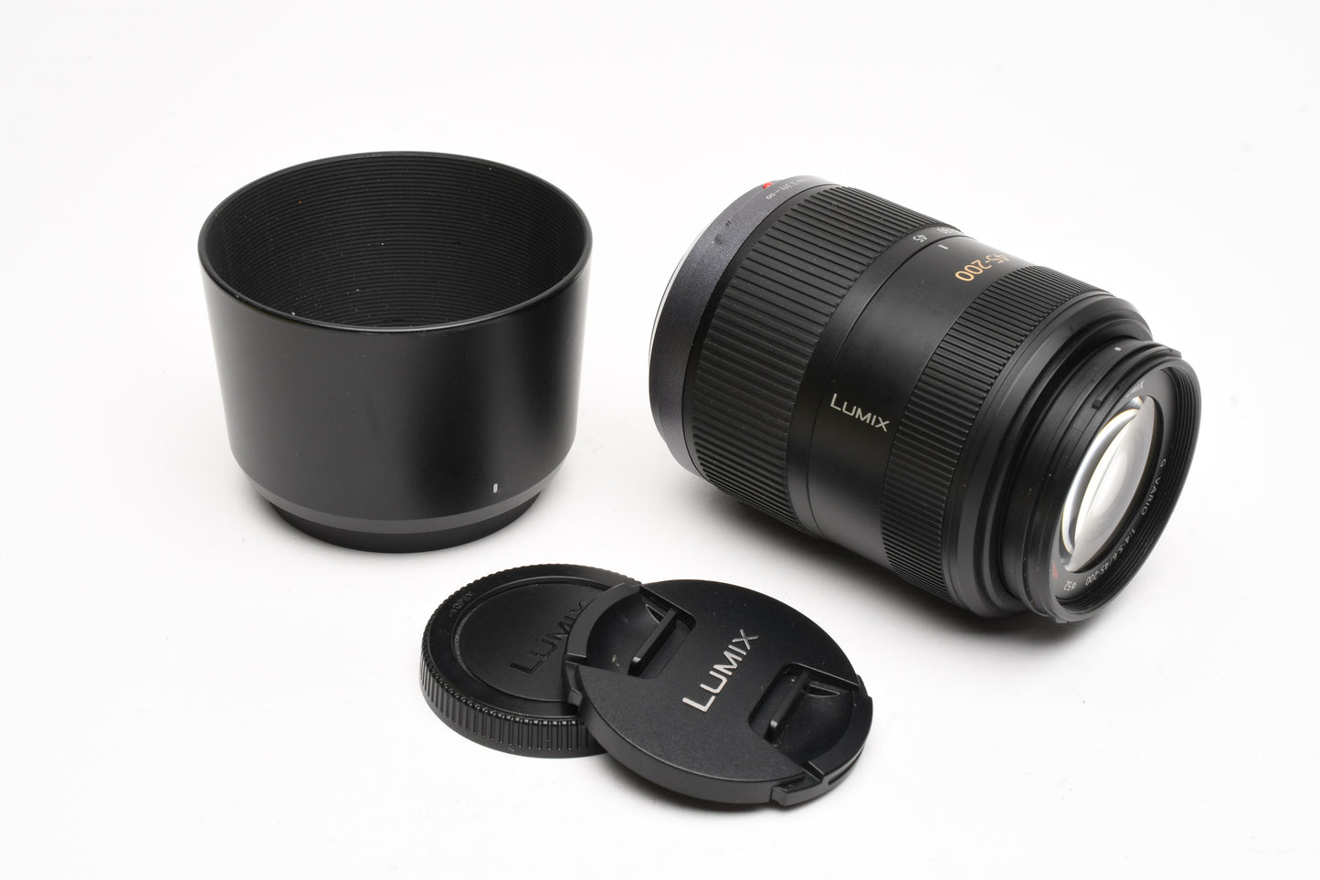 Panasonic Lumix 45-200mm G Vario F4-5.6 Mega OIS w/Caps, Nice