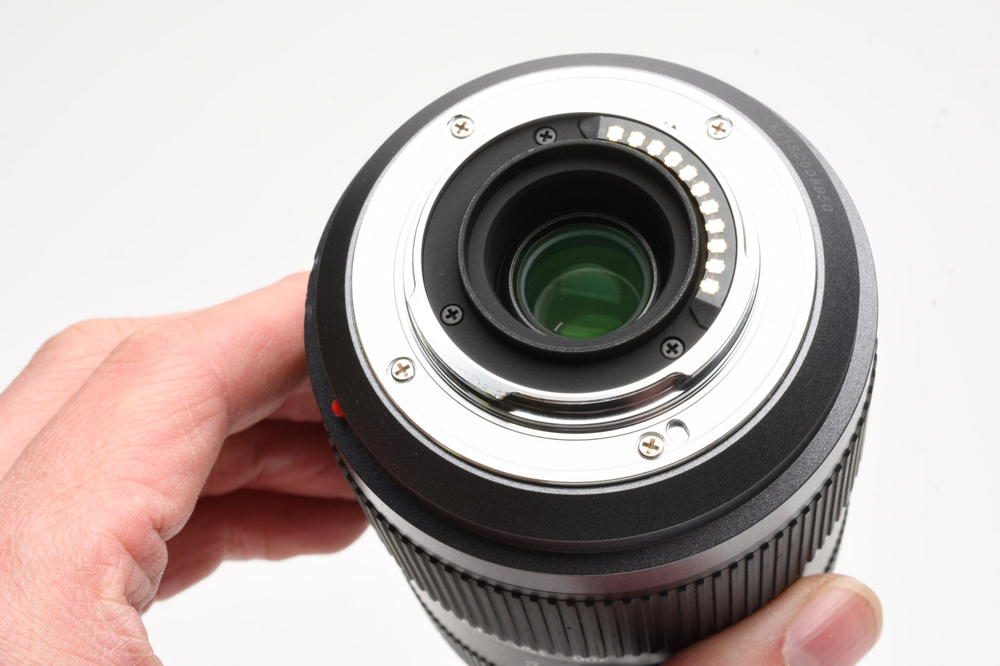 Panasonic Lumix 45-200mm G Vario F4-5.6 Mega OIS w/Caps, Nice