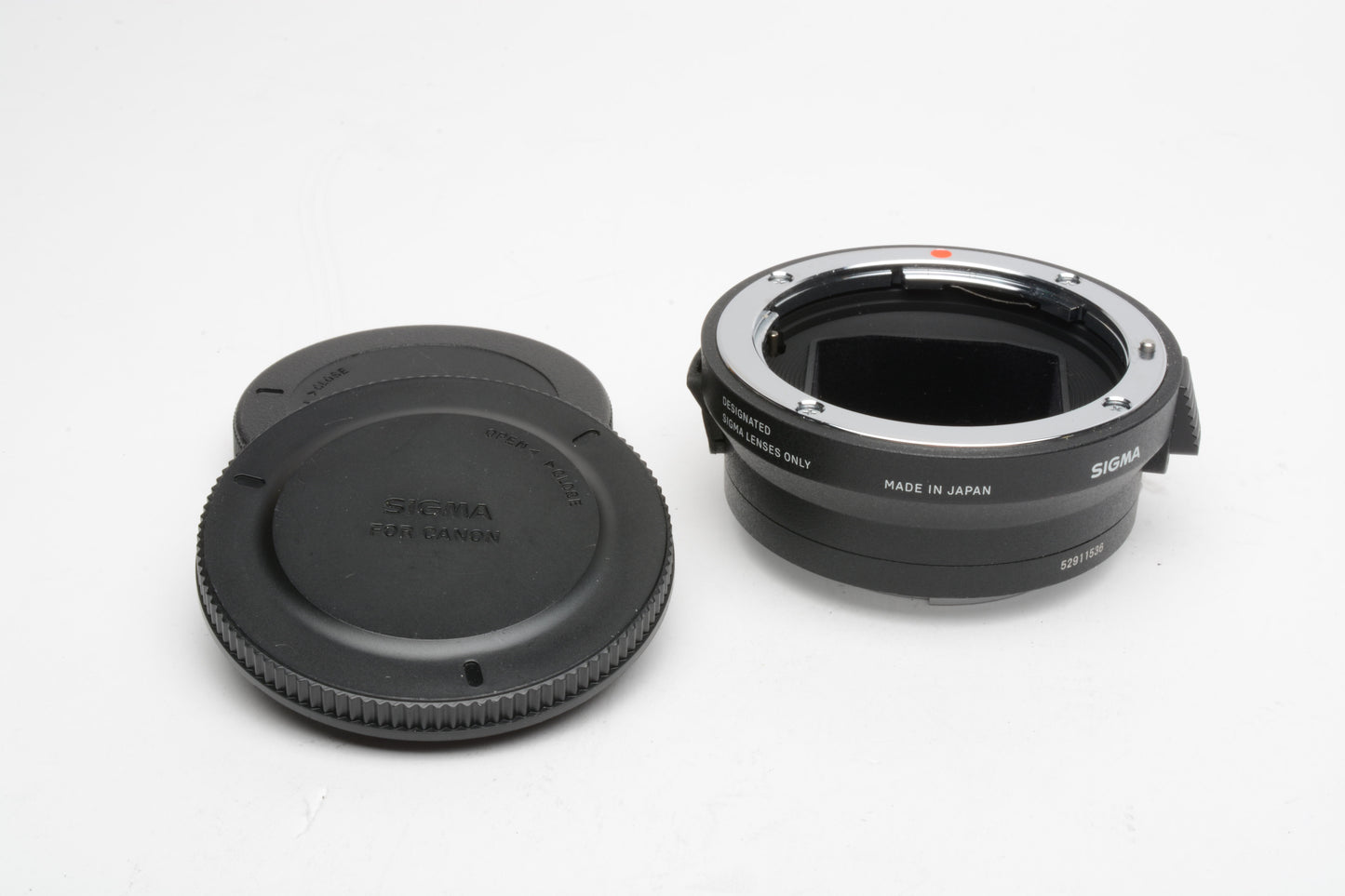 Sigma MC-11 Canon EF - Sony E Mount Converter, Caps, Mint-