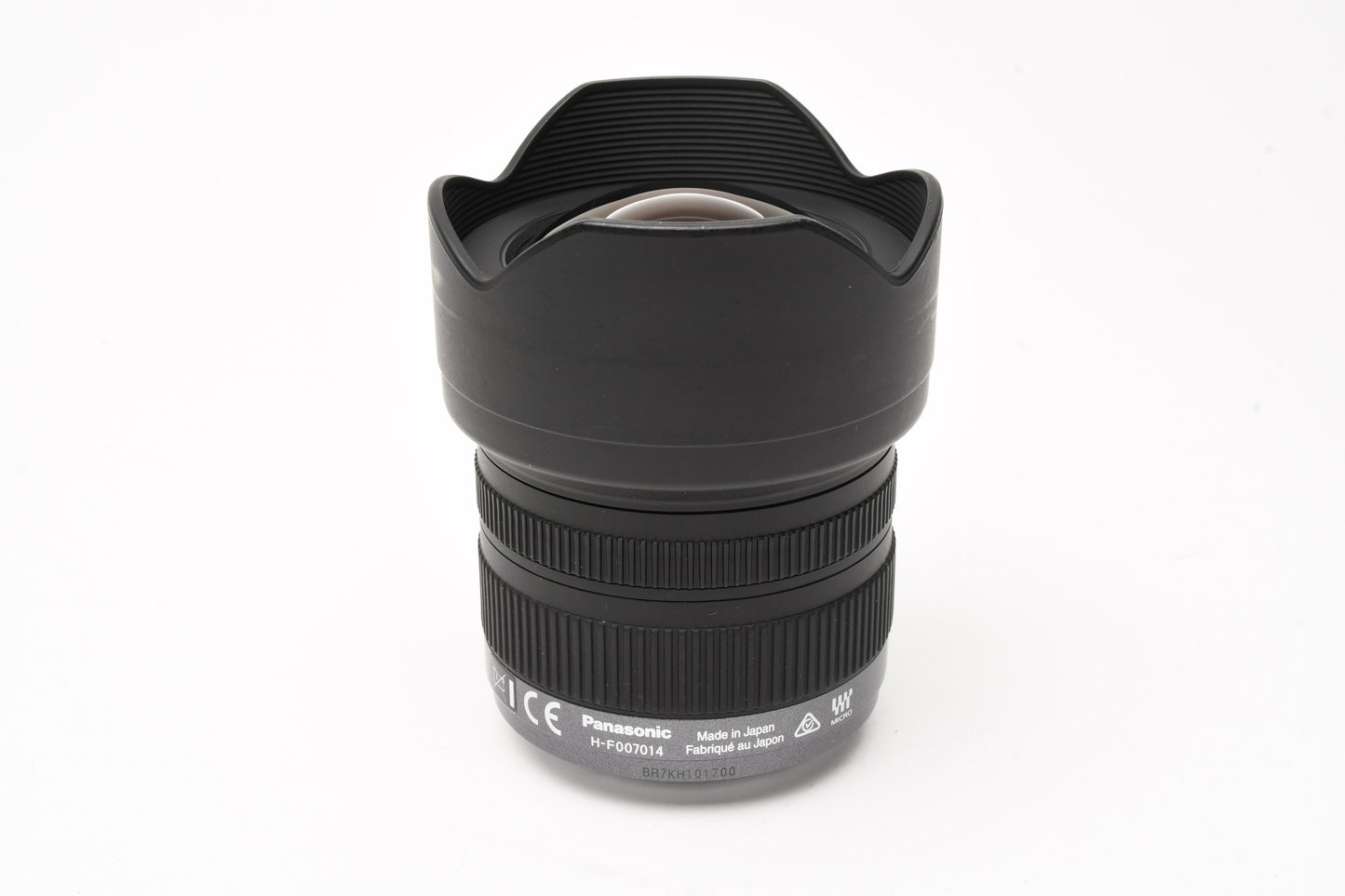 Panasonic Lumix G Vario 7-14mm F4 Aspherical Lens H-F007014, Sharp!