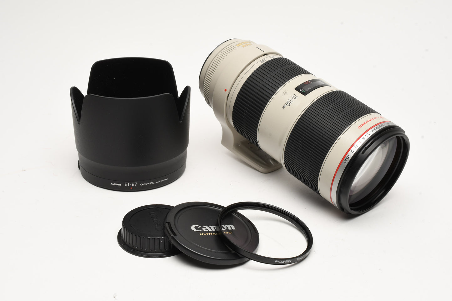 Canon EF 70-200mm f2.8L IS II USM zoom lens, hood, collar, UV, Mint-