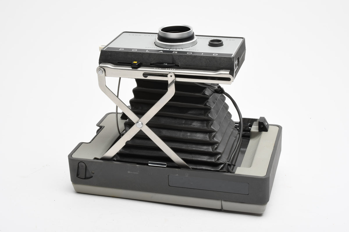 Polaroid Land cameras 230, nice & clean