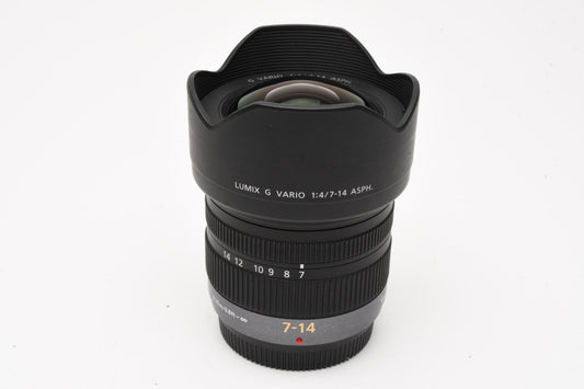 Panasonic Lumix G Vario 7-14mm F4 Aspherical Lens H-F007014, Sharp!