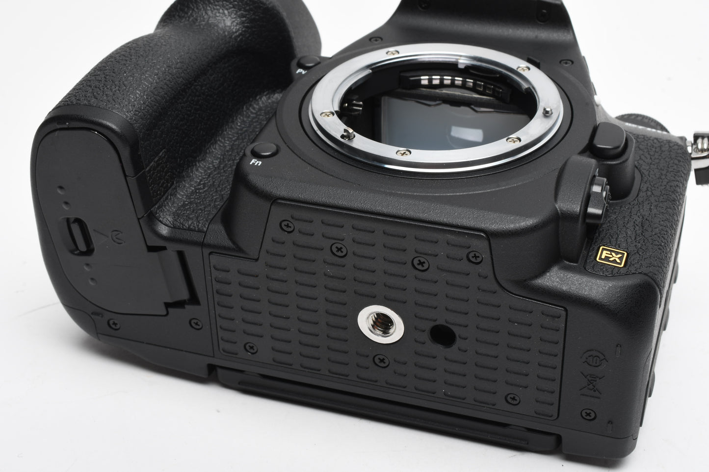 Nikon D780 DSLR Body, batt+charger Only 446 Acts, Nice! USA