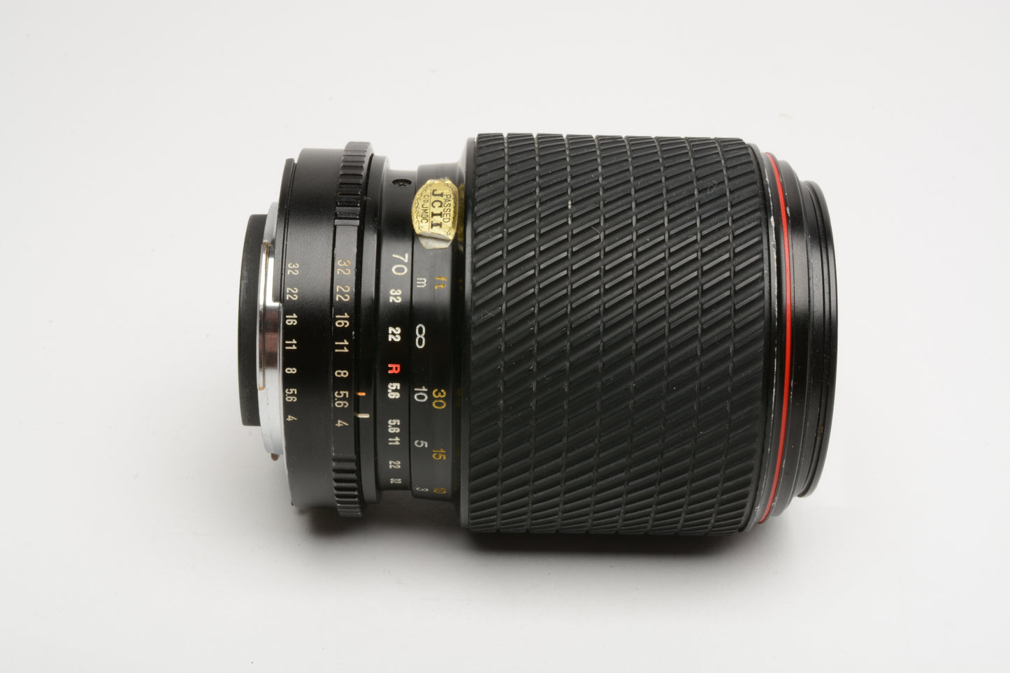 Tokina SD 70-210mm f4-5.6 Compact zoom lens for Nikon F Mount